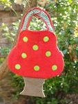 apple tree bib