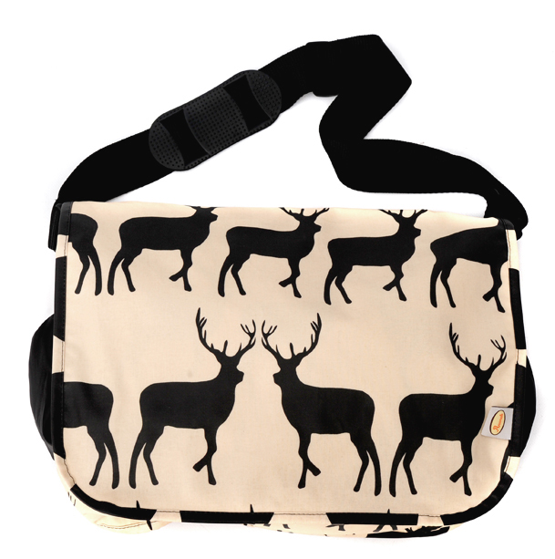 kissing stag changing bag