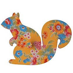 Yellow squirrel cloth racks Pakhuis Oost