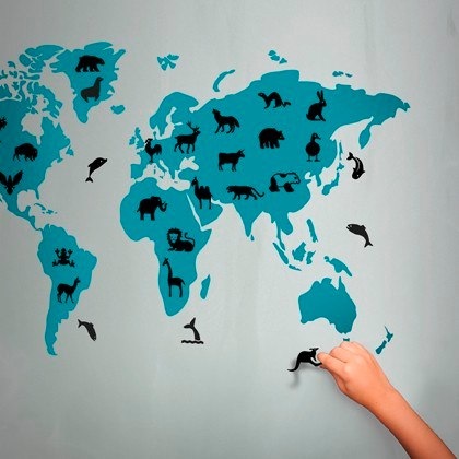 animal world map sticker