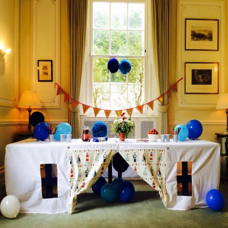 Pippi and Jip Table Den Tablecloth