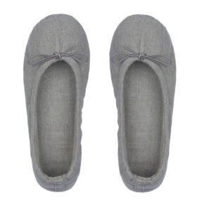Muji’s Linen Ballet Slippers